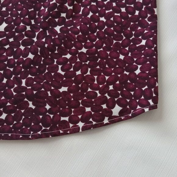 Talbots Burgundy Red Coffee Bean All Over Print Button Down Shirt Women's Medium - Picture 10 of 13